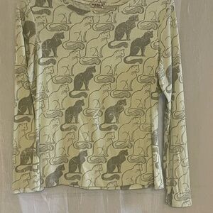 ONE WORLD Green and Gray Cat Print Long Sleeve Tee